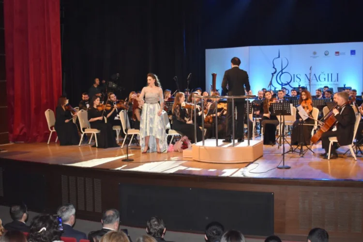 Qəbələdə “Qış nağılı” Beynəlxalq Musiqi Festivalı açılıb