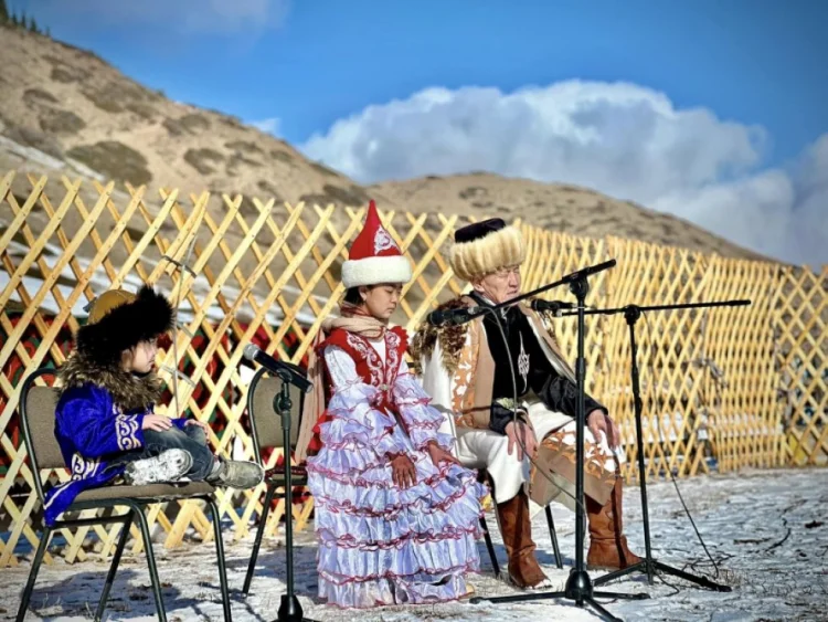 İssık-Kulda qış festivalı