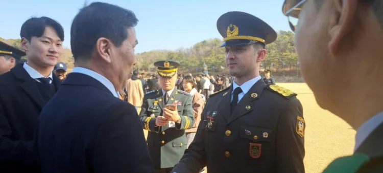 Zabitimiz Cənubi Koreyada təhsilini fərqlənmə ilə bitirib