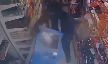 Bakıda marketlərdən 50 min manat dəyərində oğurluq edilib