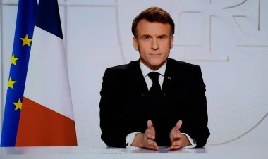 Fransa Prezidenti Emmanuel Makron xalqa müraciət edib