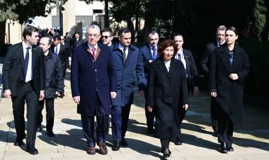 Şimali Makedoniya Prezidenti Fəxri xiyabana gedib