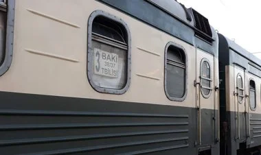 Bakı-Tbilisi-Bakı qatarı nə vaxtdan hərəkətını bərpa edəcək?