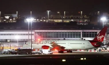 Hitrou uçuşları bərpa edib