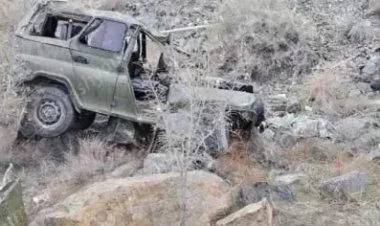 Ermənistanda Rusiya sərhədçisi yol qəzasında ölüb FOTO