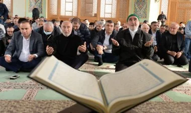 Təzəpir və Əjdərbəy məscidlərində bayram namazının vaxtı