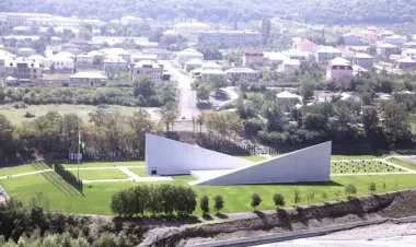 Quba Soyqırımı Memorial Kompleksi ziyarət olunur