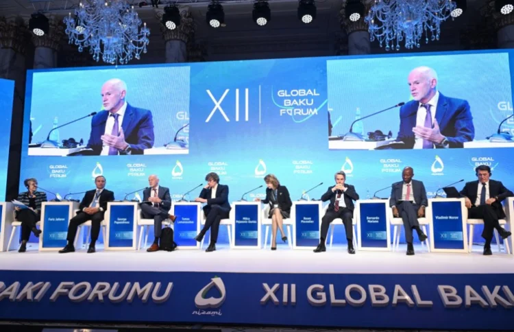 XII Qlobal Bakı Forumunun üçüncü günü YENİLƏNİR