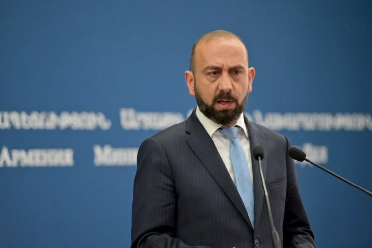 Ararat Mirzoyan KTMT-nin iclasına getməyəcək