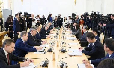 Moskvada Rusiya və Çin XİN başçıları danışıqlar aparıb FOTO