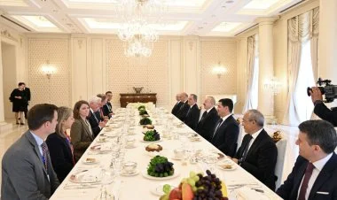 İlham Əliyevin adından Ştaynmayerə  rəsmi nahar verilib