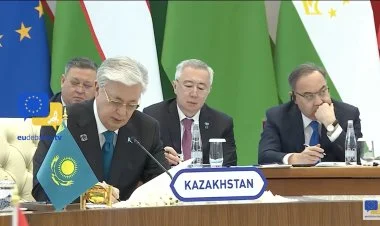 Üç ölkə Xəzər dənizi üzərindən enerji ötürücü xətti çəkir