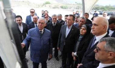 Azərbaycan və İran nümayəndə heyətləri Araz dəhlizinə gedib
