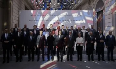 Brüsseldə 30 ölkənin müdafiə nazirləri toplaşıb