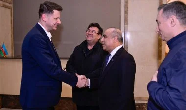 Rumıniya Parlamenti Senatının Sədri Azərbaycana gəlib