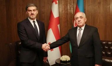 Gürcüstan Prezidenti Azərbaycana gəlib YENİLƏNİB/FOTO