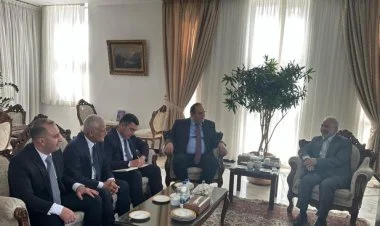 Azərbaycan və İran XİN-i arasında görüş keçirilib