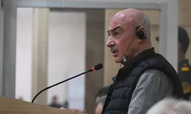 Qukasyan:azərbaycanlılar Xankəndidən çıxmağa məcbur edilirdi