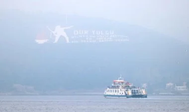 Çanaqqala boğazı tranzit gəmilər üçün bağlanıb