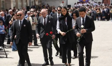 Ermənilər Tehranda da bir-birini qırdılar