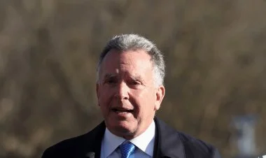 Stiv Uitkoff Moskvaya gedib