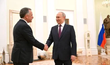 Putin Kremldə Trampın xüsusi nümayəndəsi ilə görüş keçirib