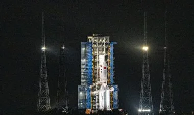 Çin orbitə bir neçə peyk çıxarıb