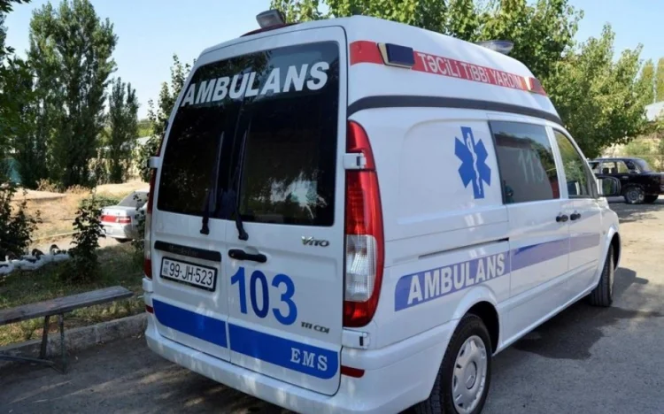 Göyçayda yas mərasimində evin eyvanı uçub, xəsarət alan var