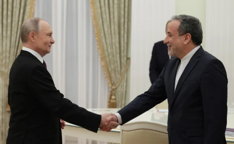 Putin Əraqçi ilə görüşüb FOTO