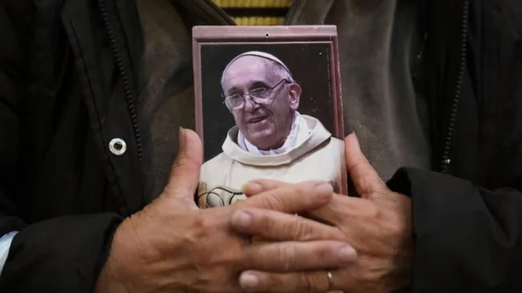 Papa Fransiskin ölümünün rəsmi səbəbi açıqlanıb