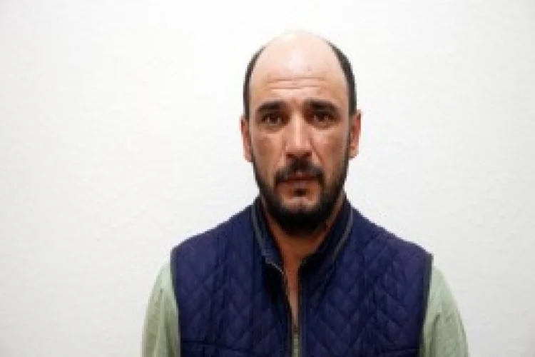 Qəbirlərdən qızıl dişlər oğurlayan şəxs saxlanılıb