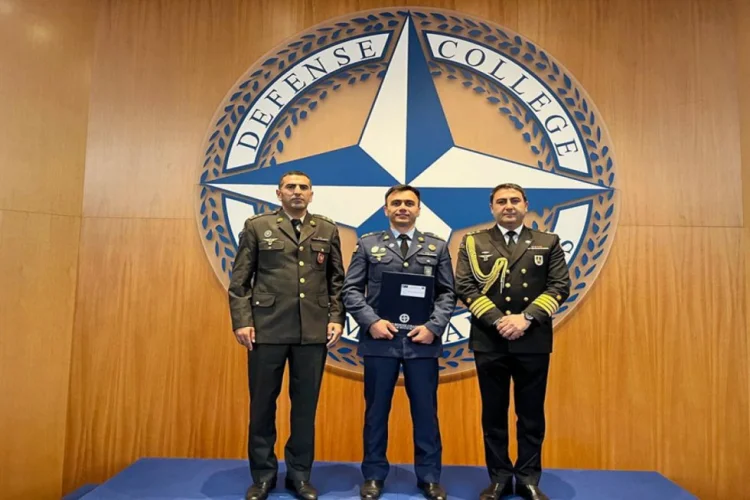 Azərbaycan hərbçisi NATO kursunu uğurla başa vurub