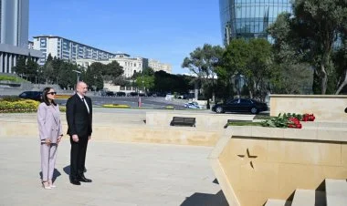 Prezident faşizm üzərində Qələbə uğrunda həlak olanları anıb