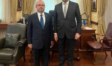 Vali Okay Memiş Azərbaycanda rəsmi səfərdədir
