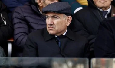 Ermənistan Kremlin qanadı altına qayıdır?