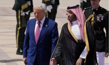 Donald Tramp Fars körfəzi ölkələrinə “tur”a başlayır