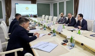 Azərbaycan və Özbəkistan hərbi sənayeni müzakirə edib