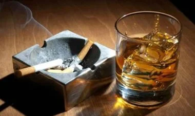 Ölkə əhalisi 5 ilə  içki və siqaretə 12 mlrd manat xərcləyib
