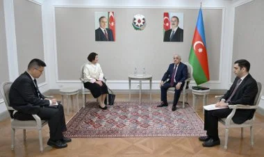 Baş nazir Əli Əsədov Çinin Azərbaycandakı səfiri ilə görüşüb