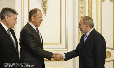 Rusiya-Ermənistan münasibətlərinə baxış