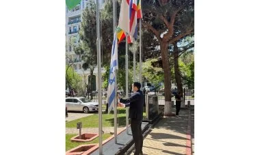 İsrailin Azərbaycandakı səfirliyində bayraq endirilib