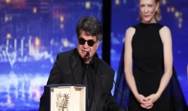 Cəfər Pənahi Kann Festivalında "Qızıl Palma budağı" qazanıb