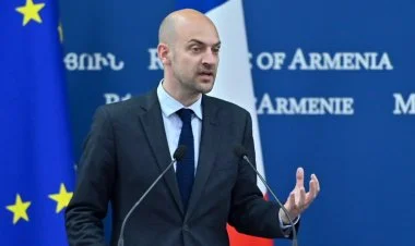 Fransa erməniləri silahlandırmağa davam edəcək