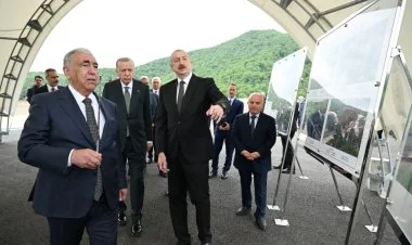 Əliyev və Ərdoğan Kəlbəcər-Laçın avtomobil yoluna baxıblar