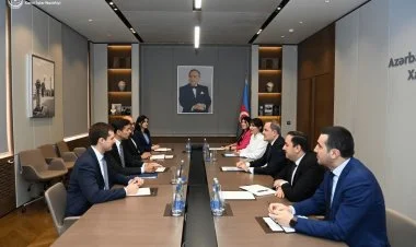 Ceyhun Bayramov Coşua Hak ilə görüşüb