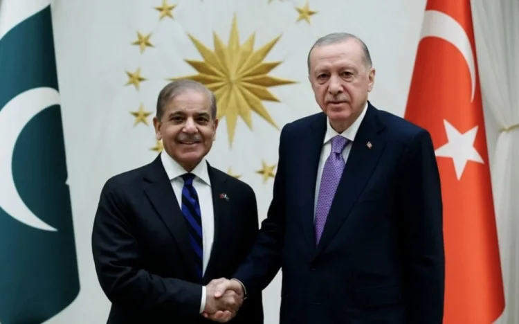 Ərdoğan Şahbaz Şəriflə telefonla danışıb