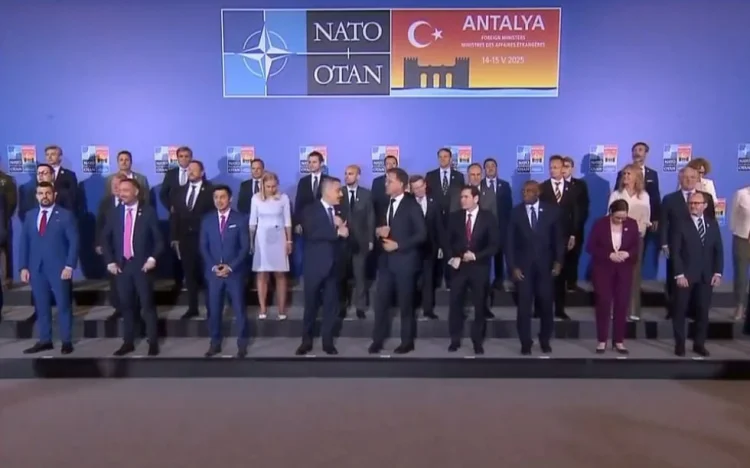 Antalyada NATO XİN rəhbərlərinin toplantısı davam edir