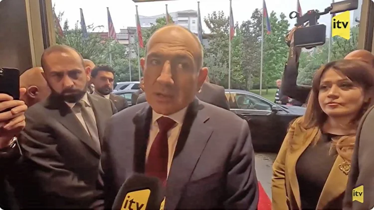 Paşinyan elə bilir ki, o hamıdan bicdir...
