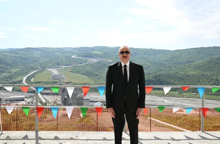 İlham Əliyev Muğanlı-İsmayıllı-Qəbələ hissəsində FOTO