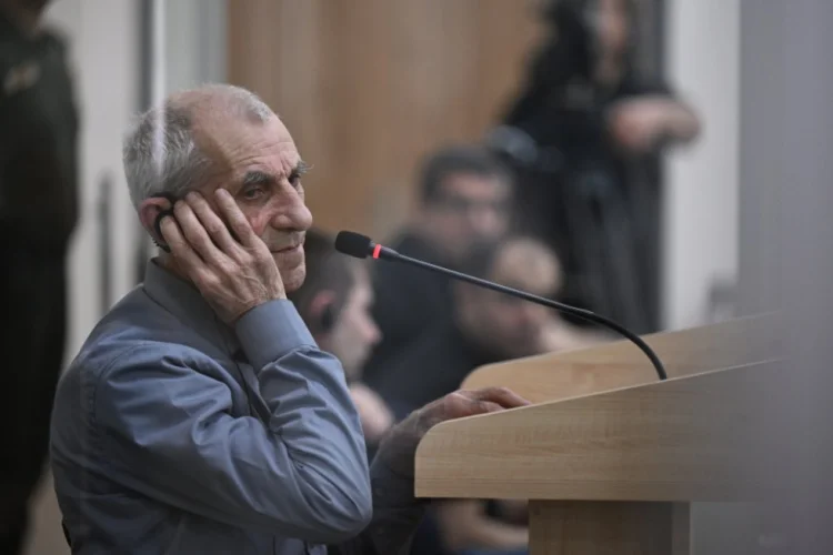 Ermənilərin məhkəməsi keçirilir YENİLƏNİR